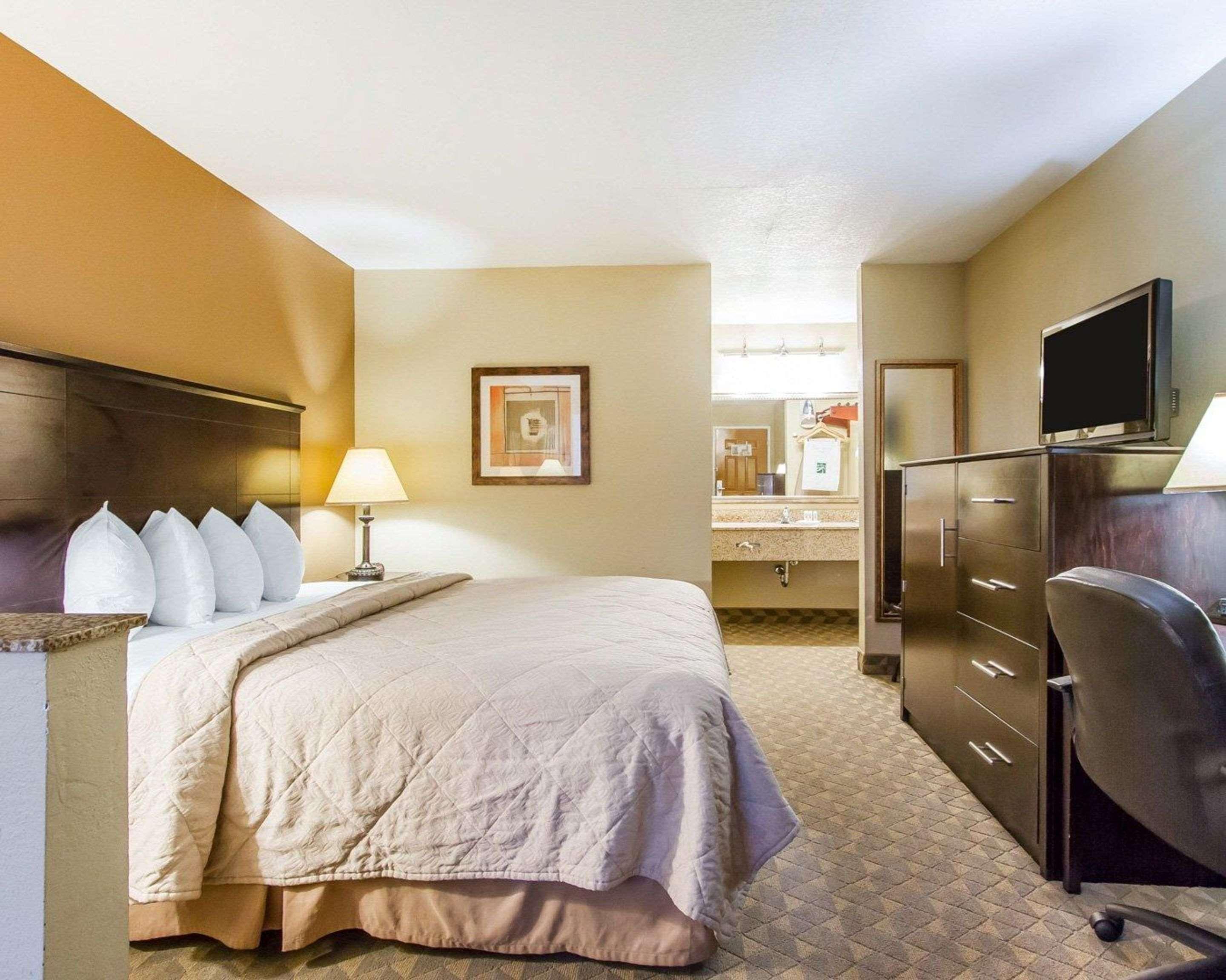 Quality Inn & Suites Greenville I-65 Dış mekan fotoğraf