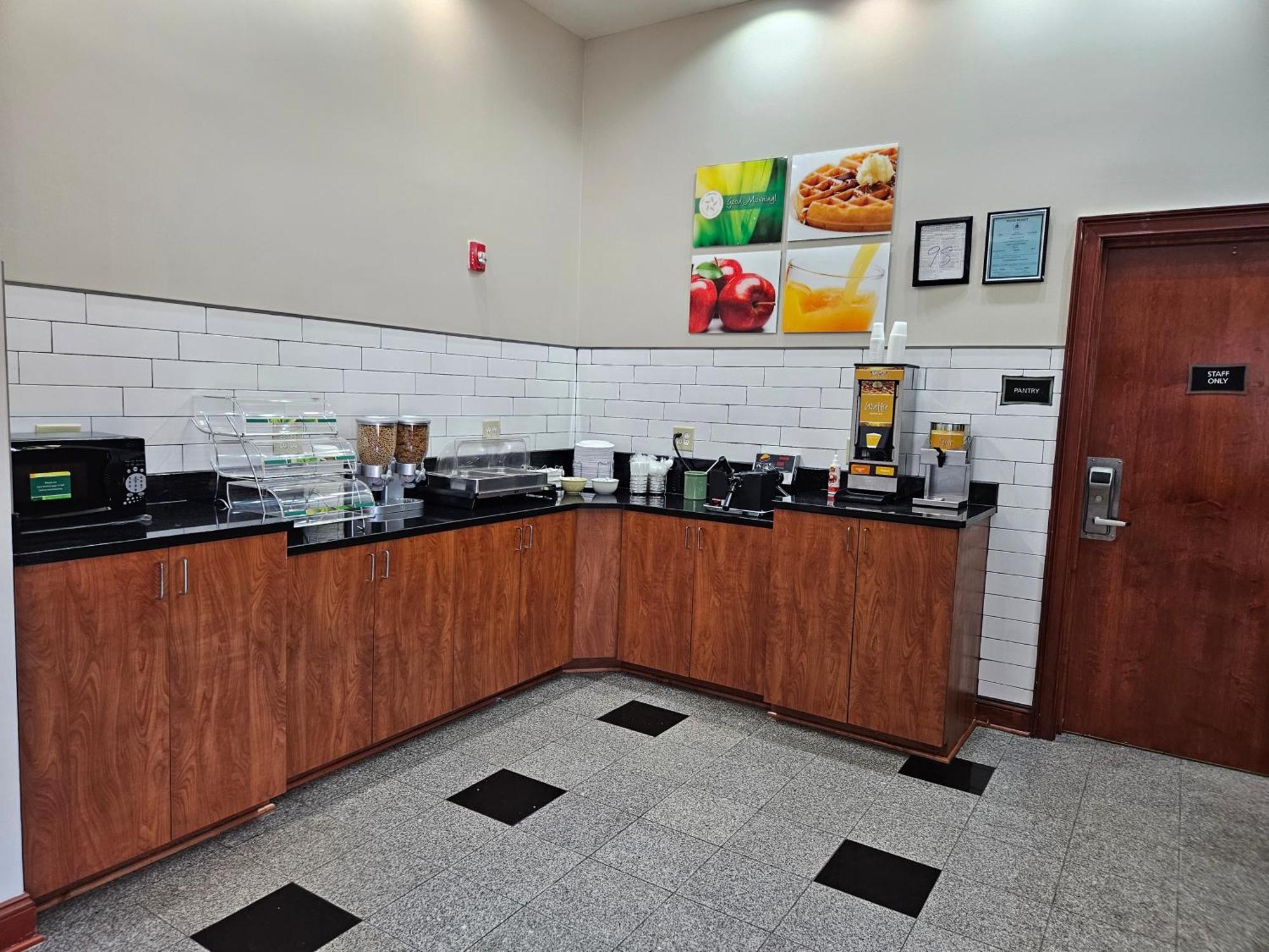 Quality Inn & Suites Greenville I-65 Dış mekan fotoğraf